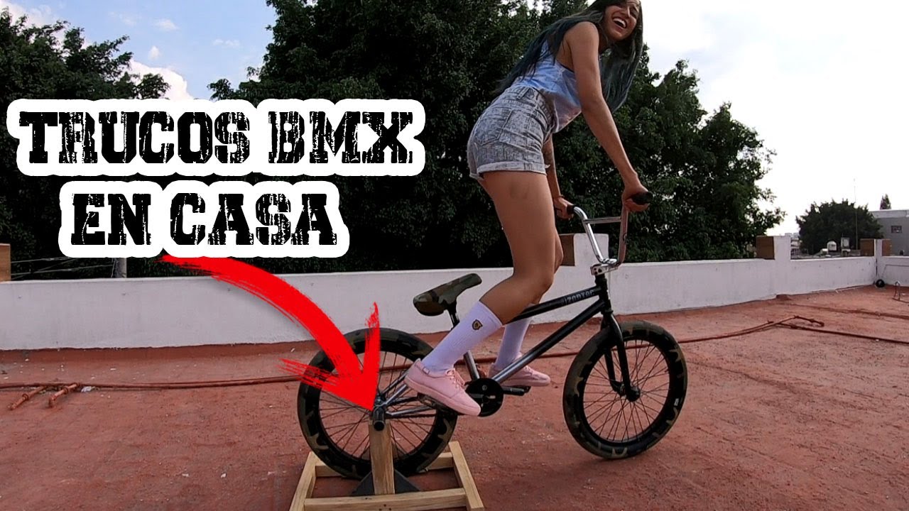 BASE PARA TRUCOS DE BMX EN CASA! *Ella Baja Su Primer Barspin*