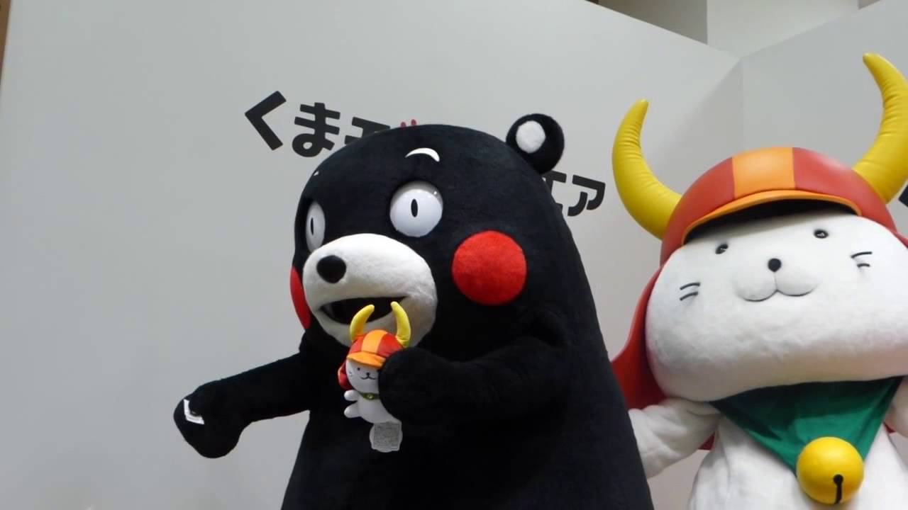 ひこにゃんがくまモンスクエアにやってきた😻