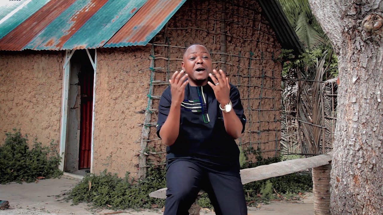 Oscar Zeze Ft Christopher Mwahangila - Omba (Official Music Video)