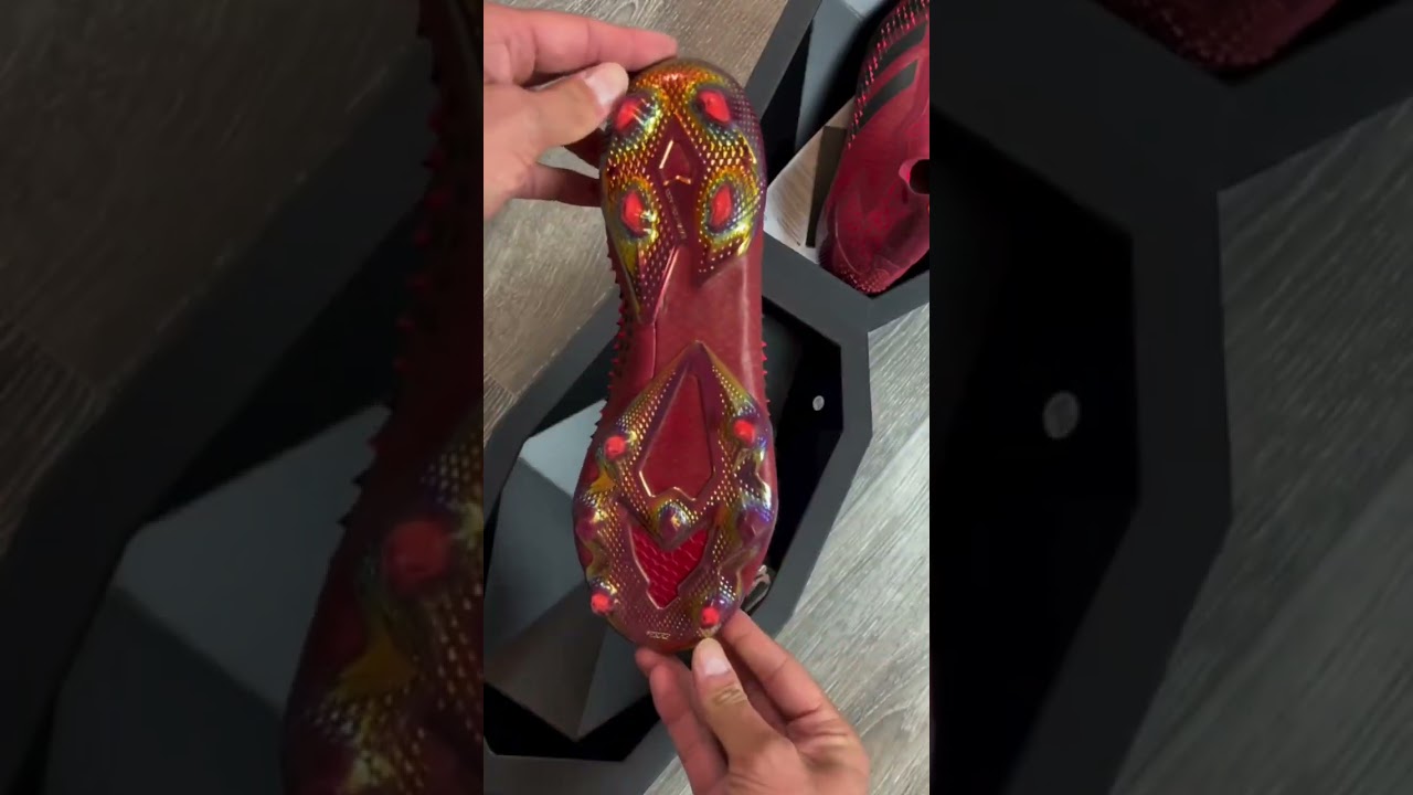 Футбольные бутсы Adidas Predator Mutator 20+ Special Edition 2020 год.