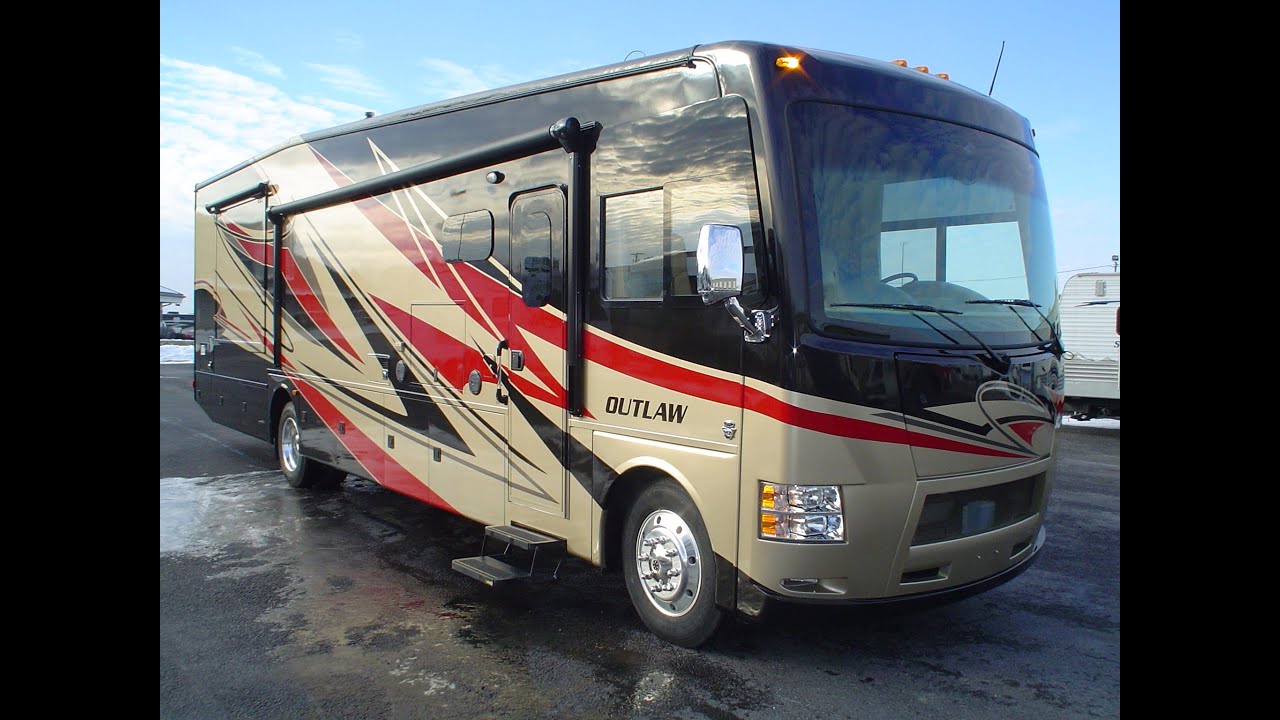 NEW 2015 Thor Motor Coach Outlaw 38RE | Mount Comfort RV