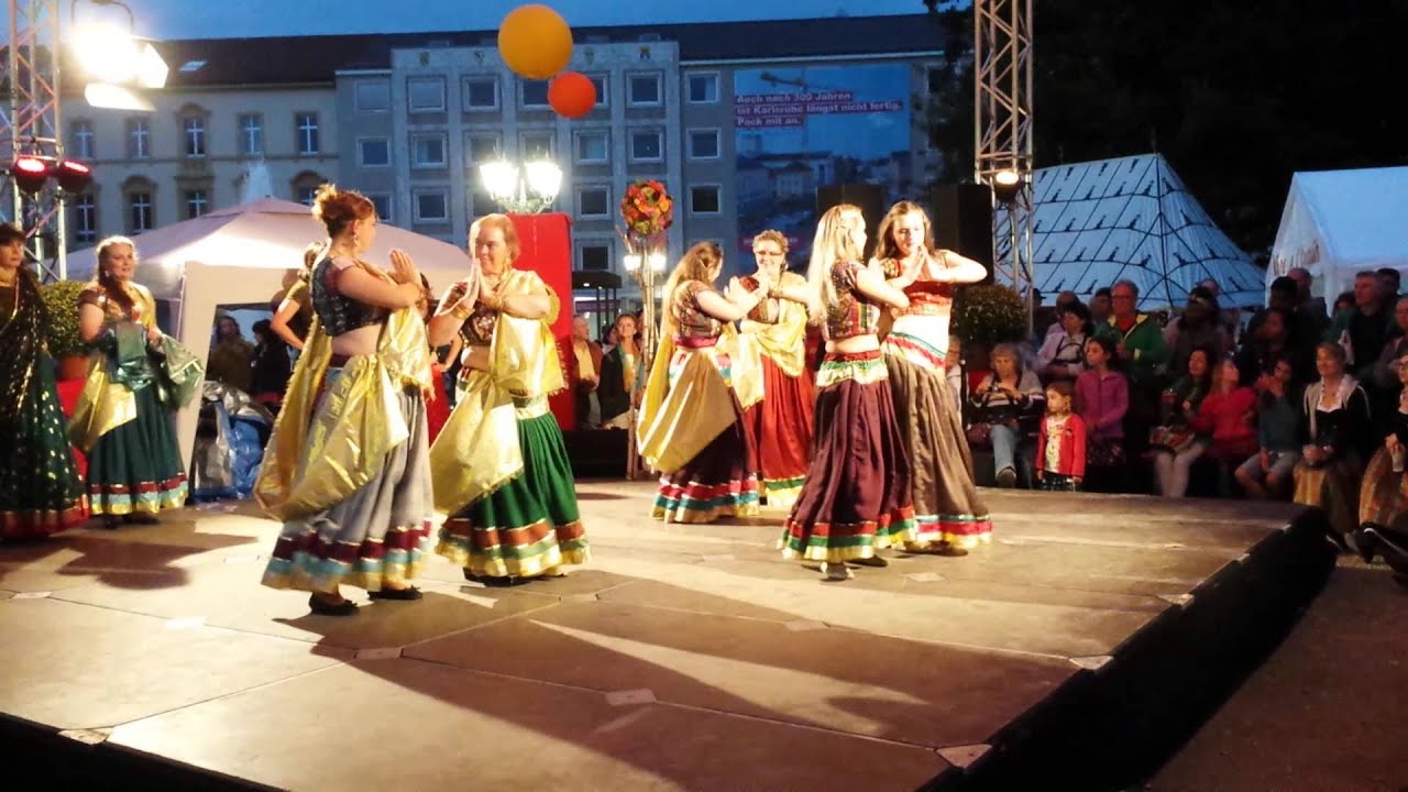 Folkloria 2015 Bollywood Tanz 2 von Nilayfer