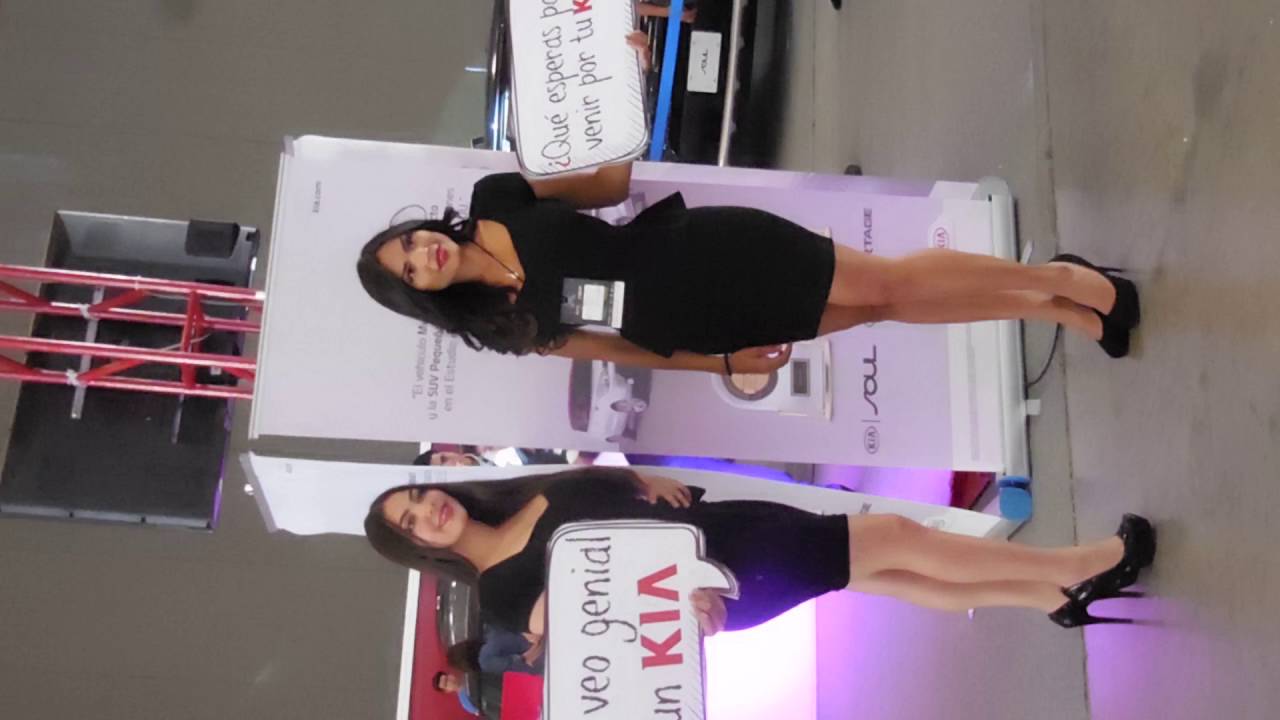 Edecanes Auto Expo 2016 8.