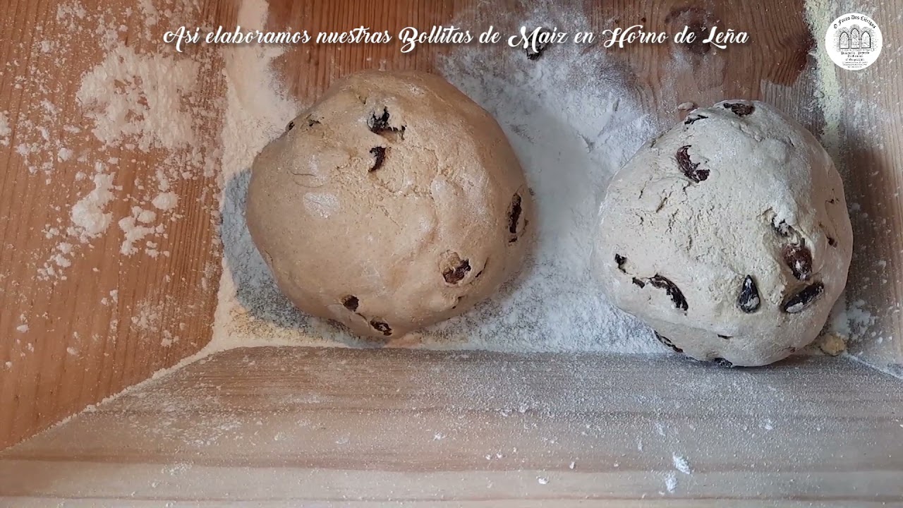 Elaboración Pan de Maíz con Pasas en Horno de Leña