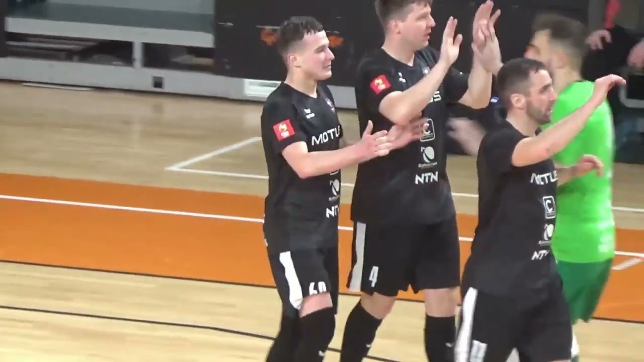 Skrót meczu Górnik Polkowice vs MOTUS Kazimierza Wielka + wypowiedzi (1. Liga Futsalu)