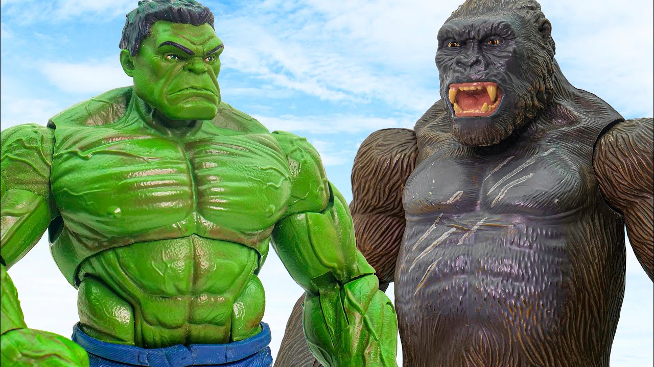 KING KONG vs Giant HULK | Toys Pretend Play Action Figure Collection Go #toysplaytime