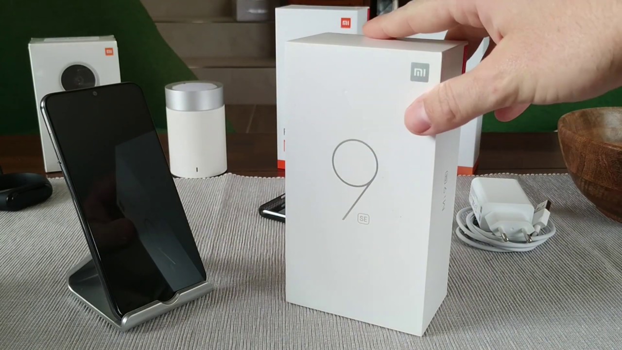 Xiaomi Mi 9 SE teszt &eacute;s bemutat&oacute; | ITFroccs.hu