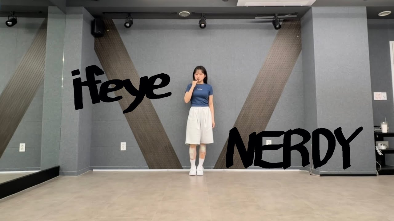 ifeye NERDY