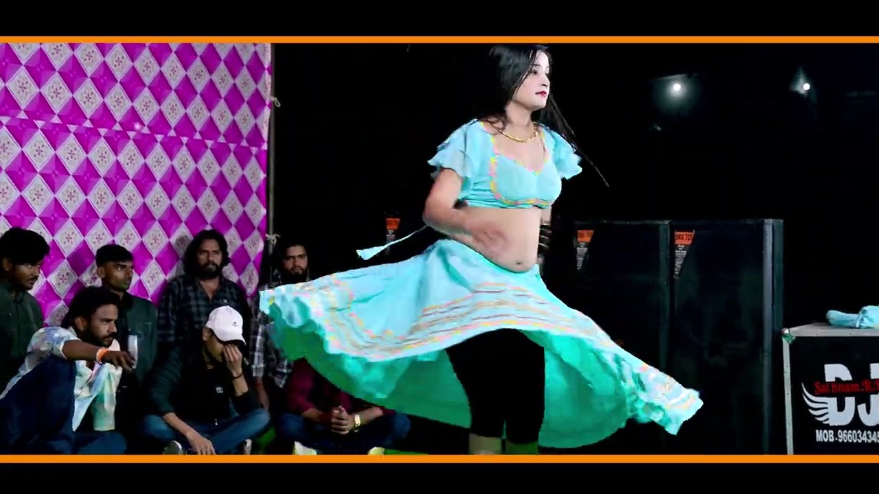 चुन्नी में चुन्नी में परफ्यूम लगावे चुन्नी म ~chunni mein chunni mein~ Komal Rangli Love Kush Meena