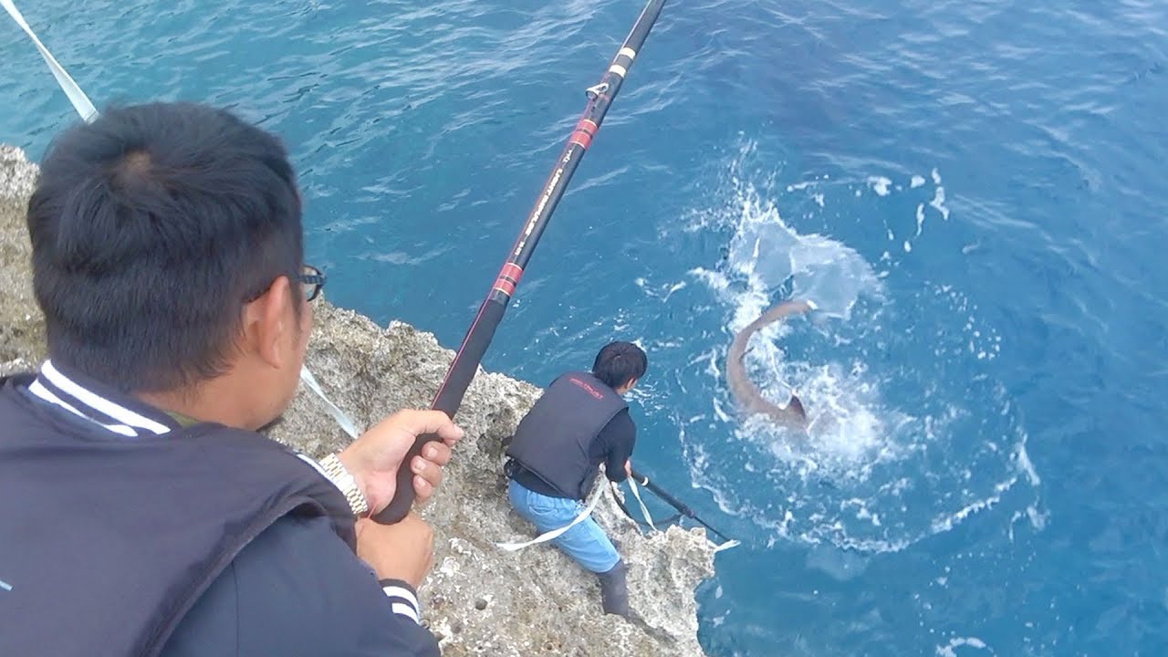 一晩で30kg魚が釣れる磯がヤバすぎる！【合計100kg釣り上げろ！in与那国#5】