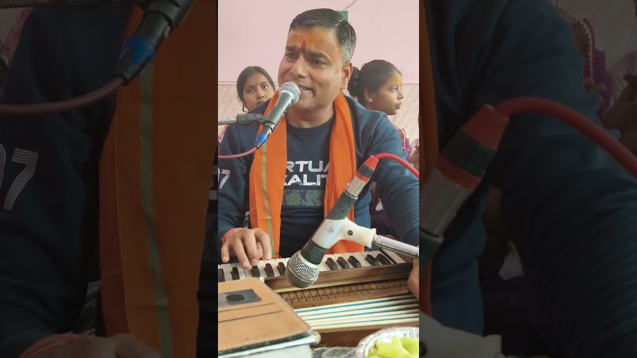 Bhakt ek Shiv ka chala hai.......