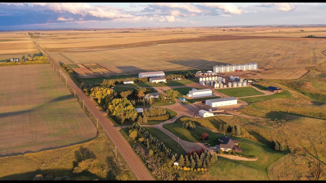CANADIAN FARMERS 2021. From one progressive farmer in Alberta to the next. #MYAGROTOURS
