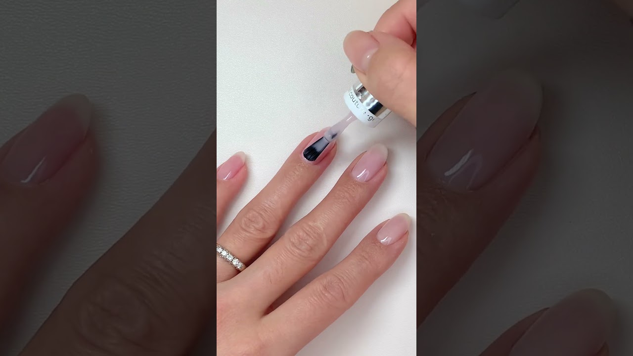 Four shades of my current favorite nude colors #essie #gelcouture The names are the end ❤️