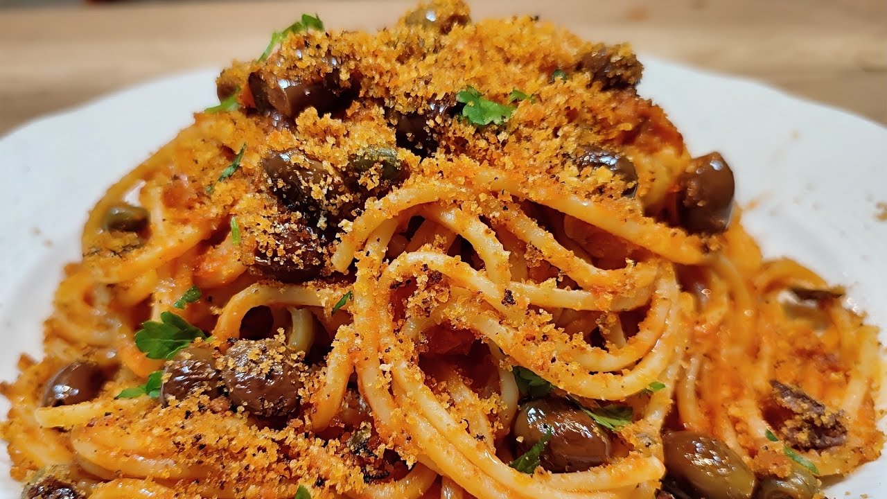 PASTA CON CAPPERI e OLIVE alla #NAPOLETANA- Ricetta Veloce che Devi ASOLUTAMENTE Provare🔝