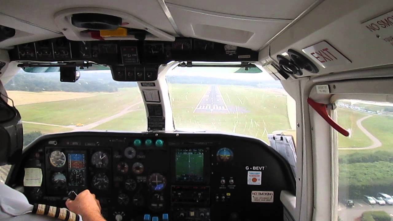Landing into Southampton Airport - Aurigny Air