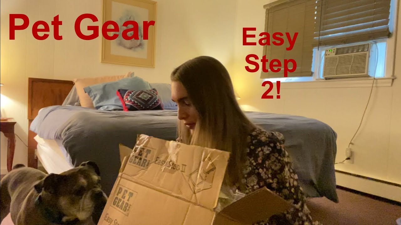 Pet Gear Easy Step 2. Pet Stairs Review! &ldquo;An Homage to Meatloaf&rdquo;
