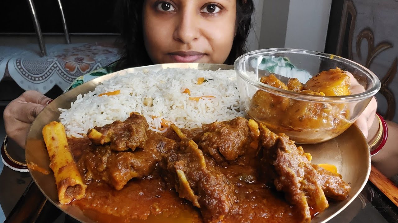 Eating Show - Veg Pulao, Spicy Mutton Kosha, Spicy Masala Aloo Dam |ASMR |Mukbang |MassiveEatingShow