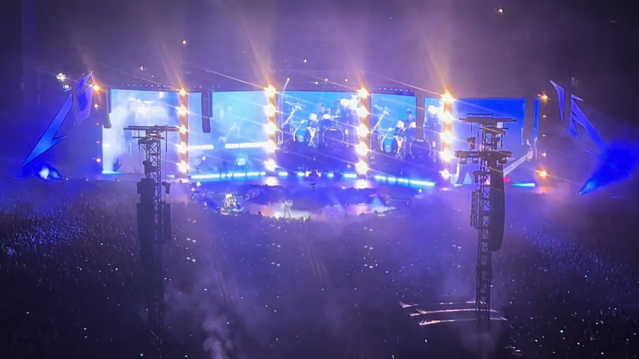 Metallica - Enter Sandman. Adelaide 5 November 2025.