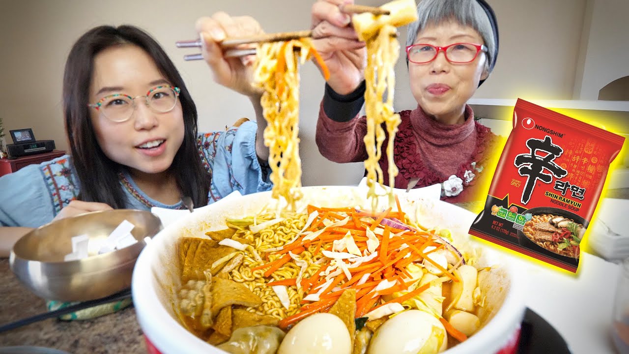 ОСТРЫЙ РАМЕН МУКБАНГ с Mommy Oh