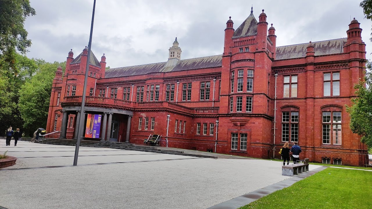 The Whitworth Art Gallery and Park, Manchester