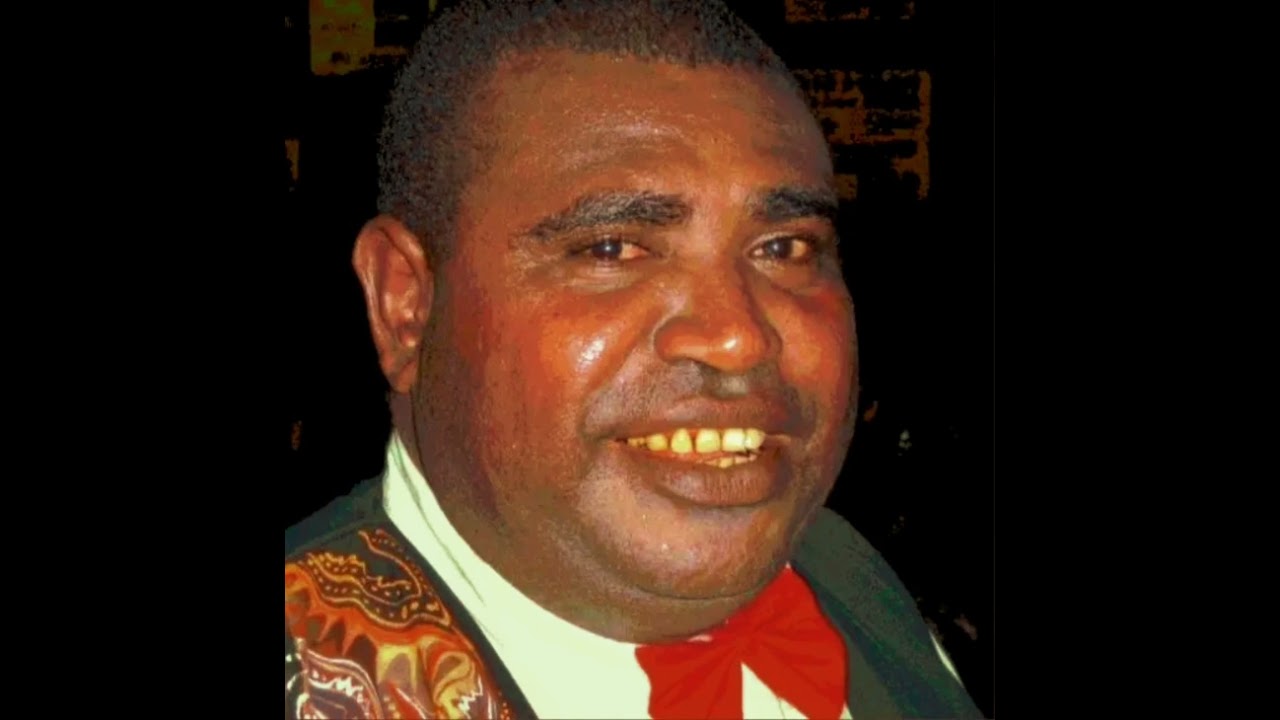Demas Saul - Mesi Medley (Papua New Guinea Oldie)