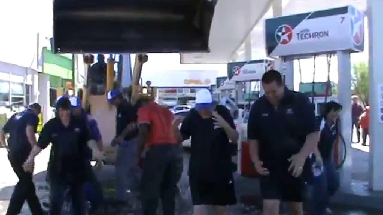 College Motors Graaff-Reinet Ice Bucket Challenge