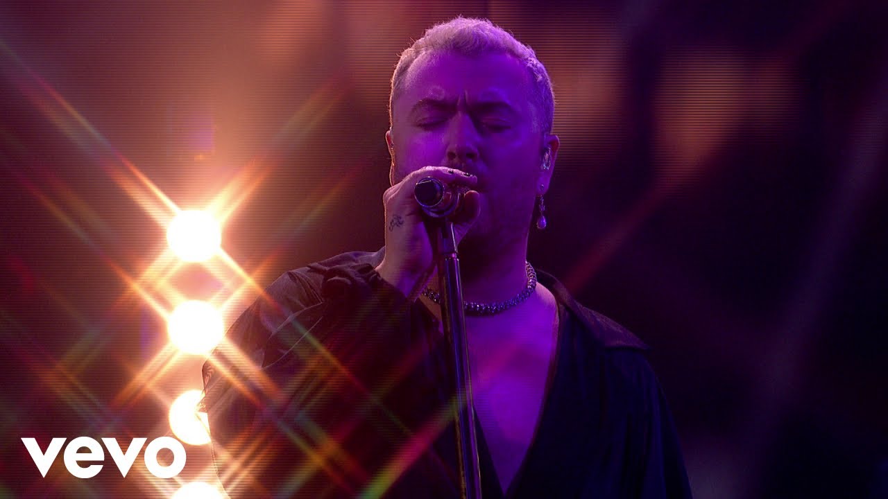 Sam Smith - I'm Not Here To Make Friends (Live On The Graham Norton Show)