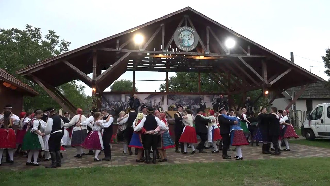 Szüreti felvonulás és mulatság Galgahévízen