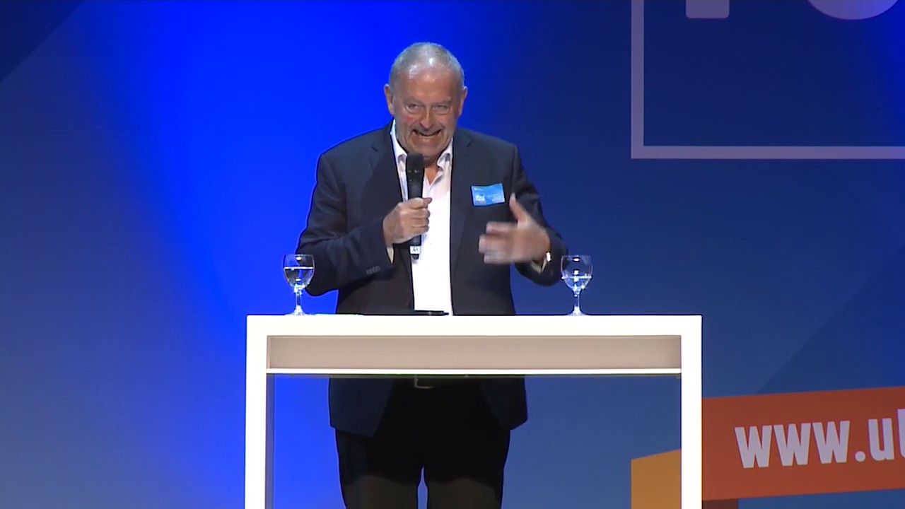 Prof. Dr. Radermacher beim 1. Ulmer ImpulsForum