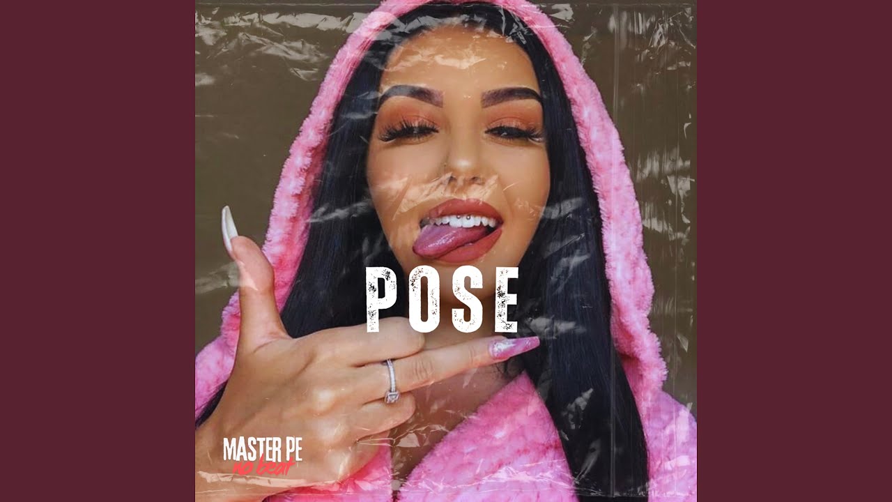 Pose