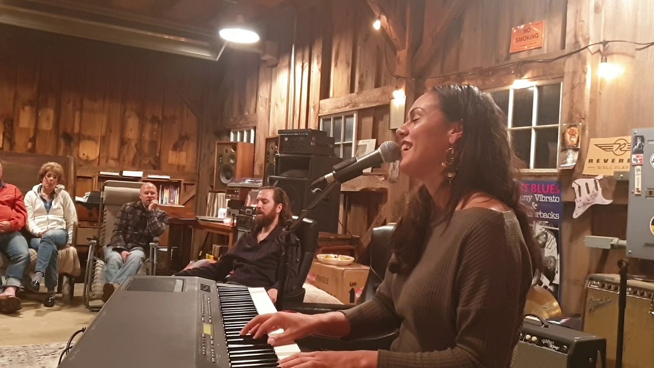 Neda Boin - Mantra for accepting your innocence. A Course in miracles music