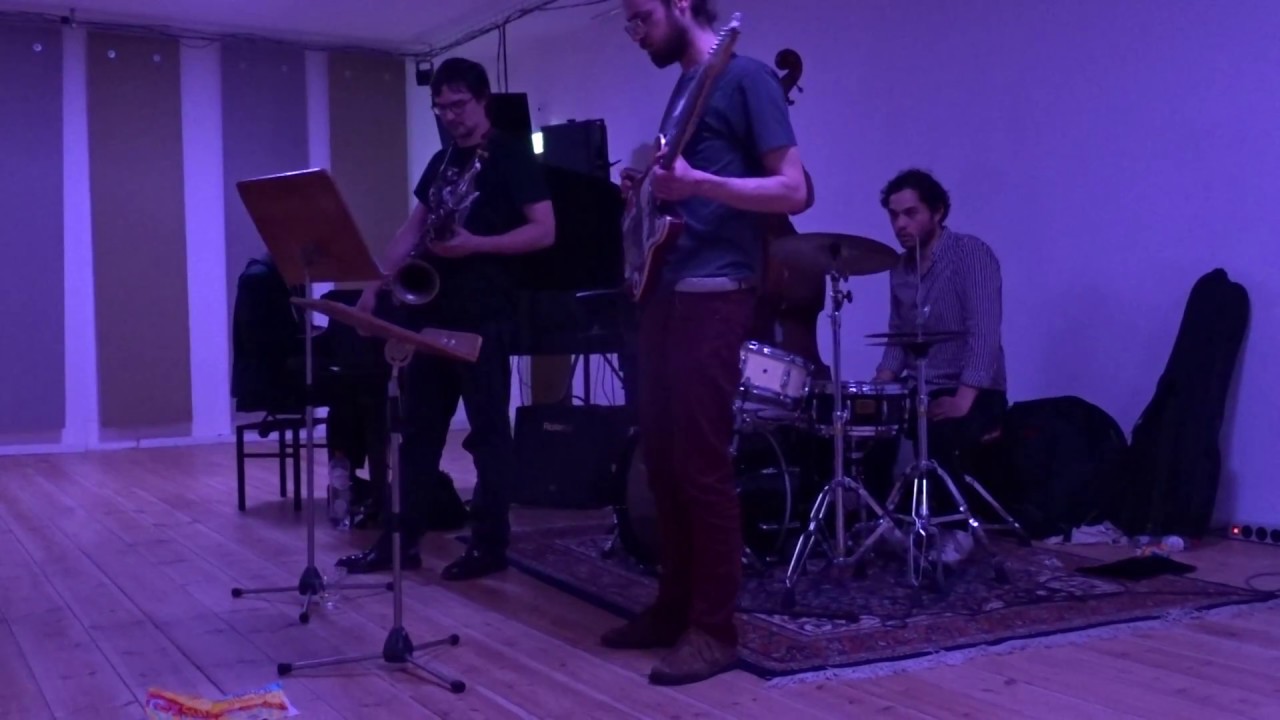 Kevin McHugh in Studio Loos #4
