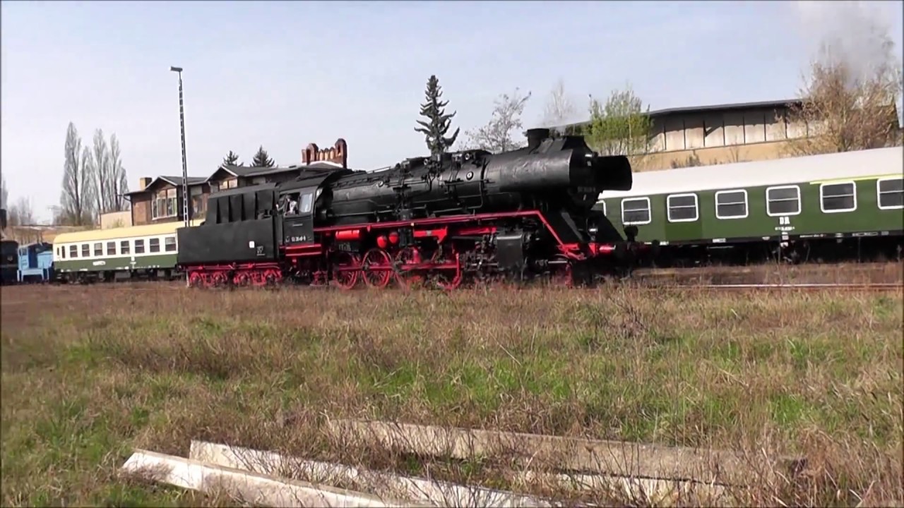 BR 50 3648 im Eisenbahnmuseum Leipzig bei F&uuml;hrerstandsmitfahrten am 1.4.2017