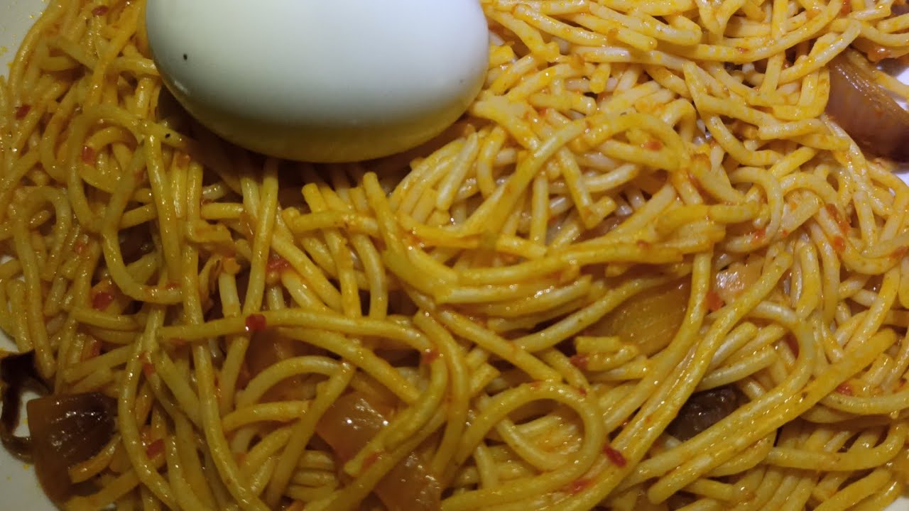 I made the most delicious spaghetti  | cook with me 
