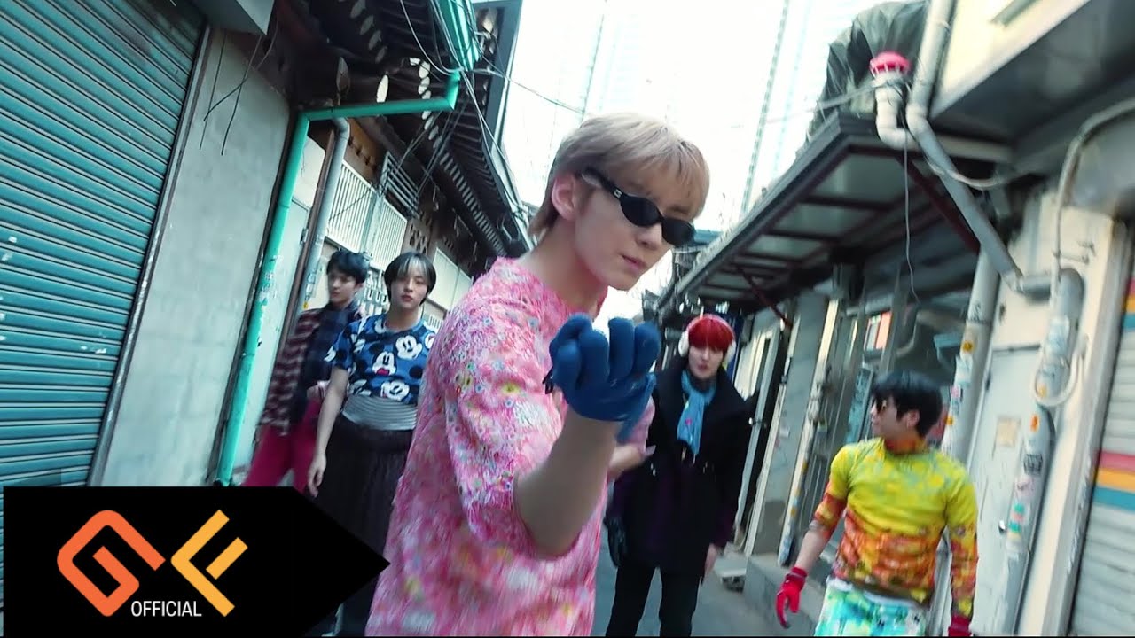 KINGDOM(킹덤) '혼 (魂; Dystopia)' MV (in 동묘)