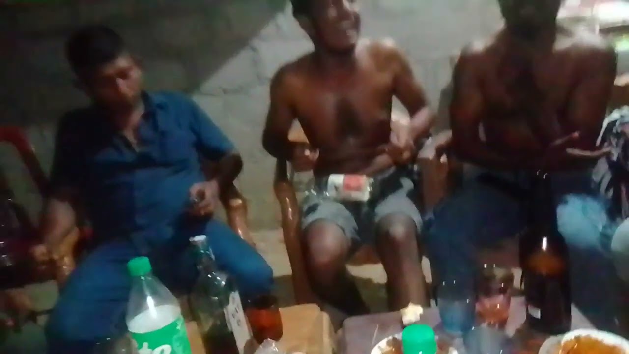 Acoustic fun sri lanka village ගමේ කොල්ලොන්ගෙ fun එක