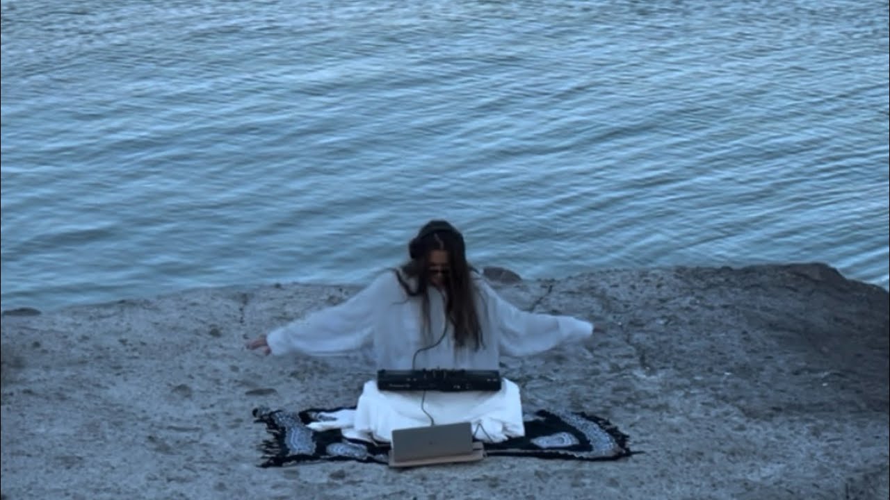 Lola Glu - live mix🪬