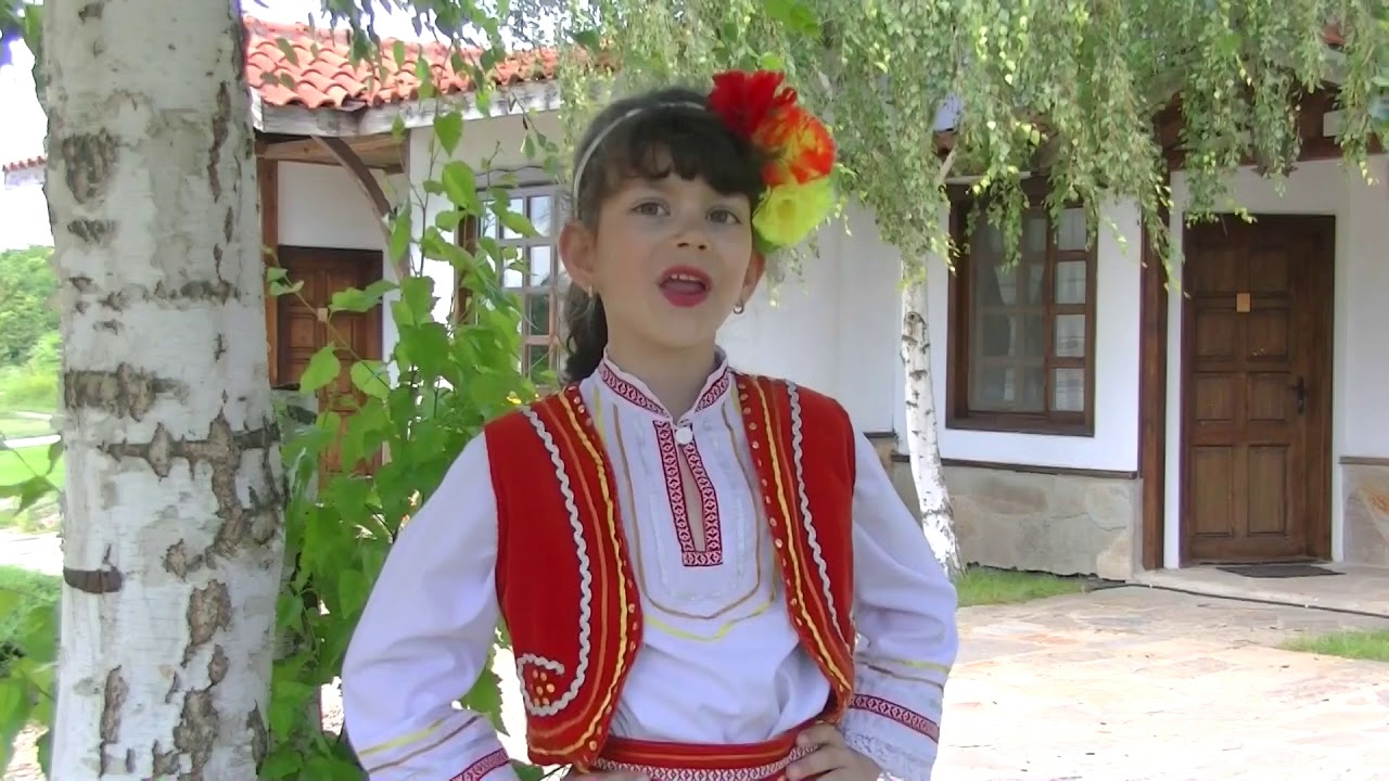 Михаела Стоянова- Чие е това момиче