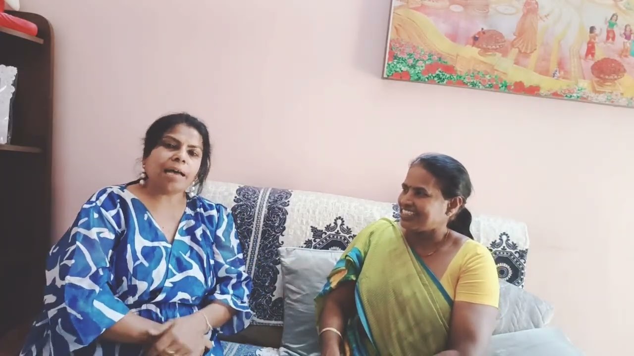 लक्ष्मी का अनुभव बहुत छोटी सी उमर में अपने से दो बड़े भाई और अपने से एक छोटे भाई की शादी की
