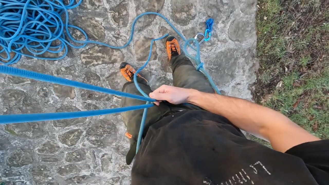 How to Tie a Swiss Seat Using One End of a Long Climbing Rope