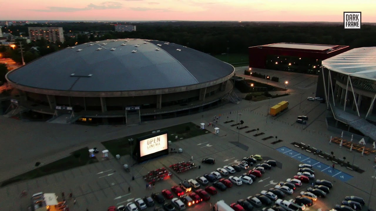 Kino samochodowe Atlas Arena Ł&oacute;dź