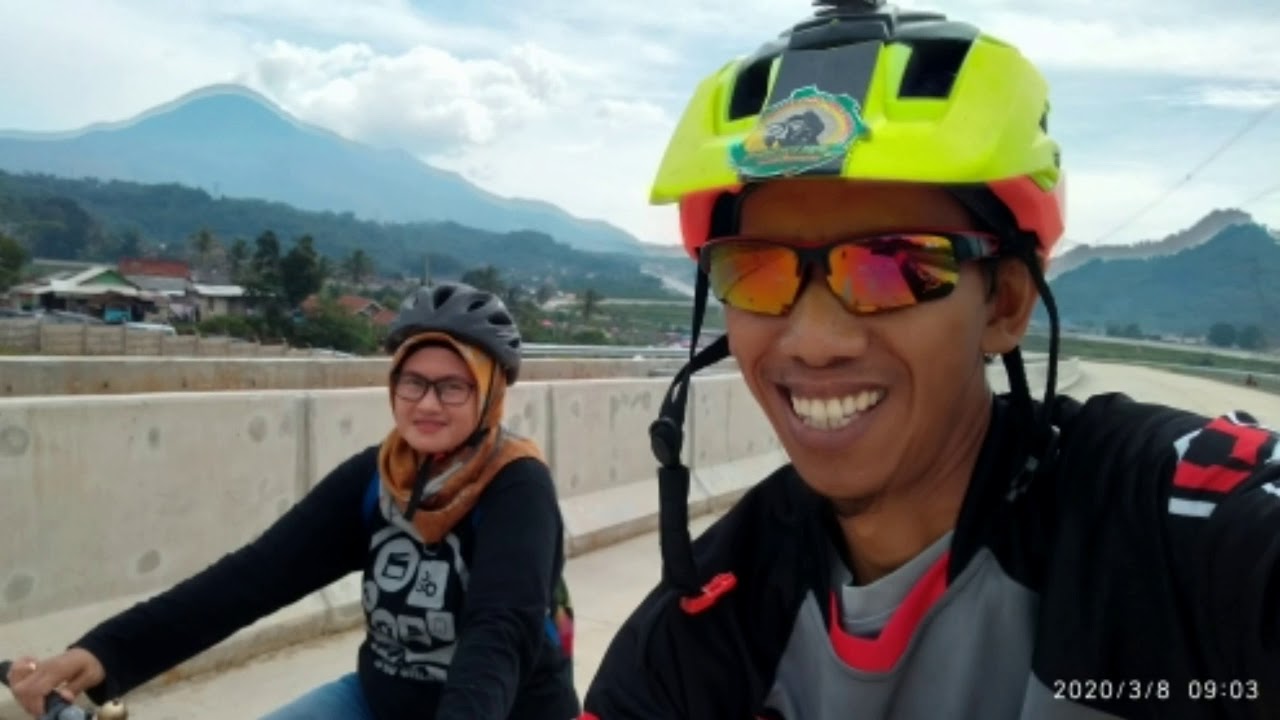 Gowes Family Explore Tol Cisumdawu Sumedang