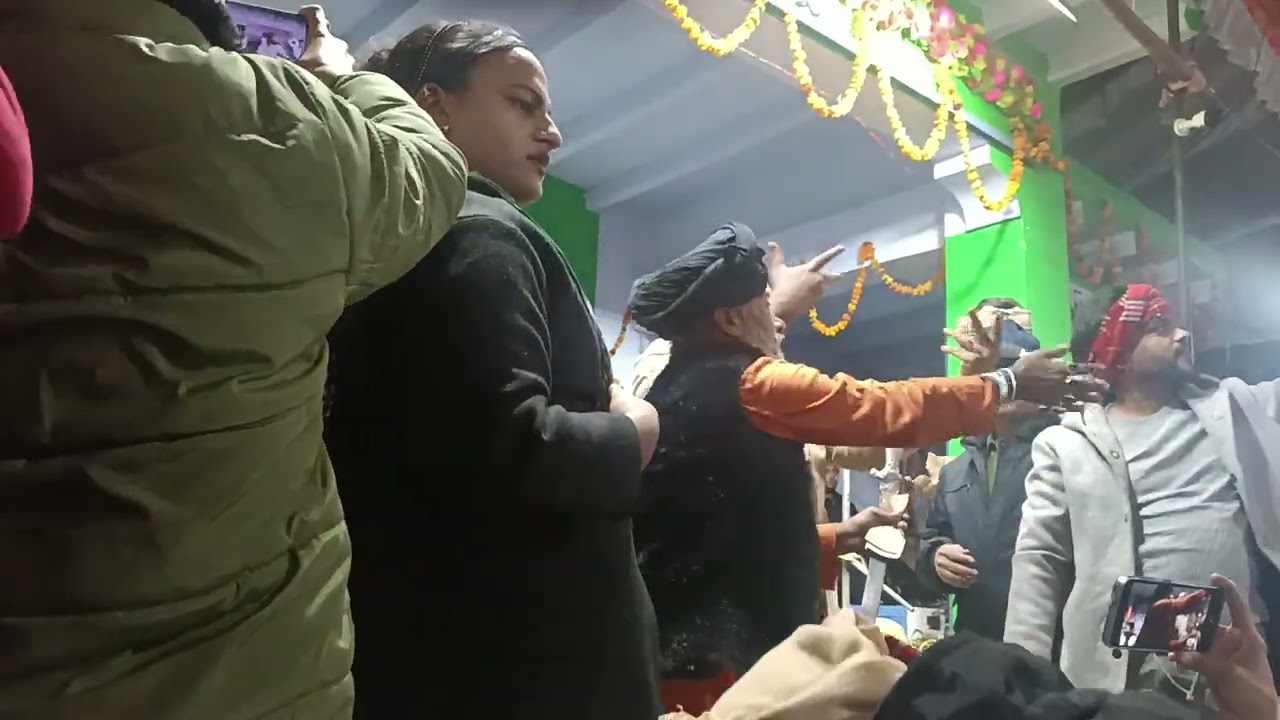 Tumko tumhari Shan e vilayat ka vasta qawwali 