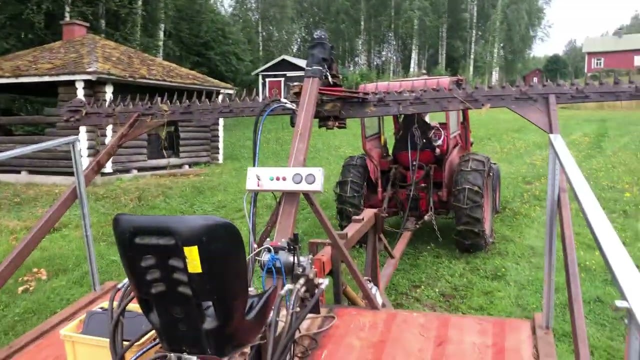 Floating Hay Harvester – Pulling It Out of the Water
