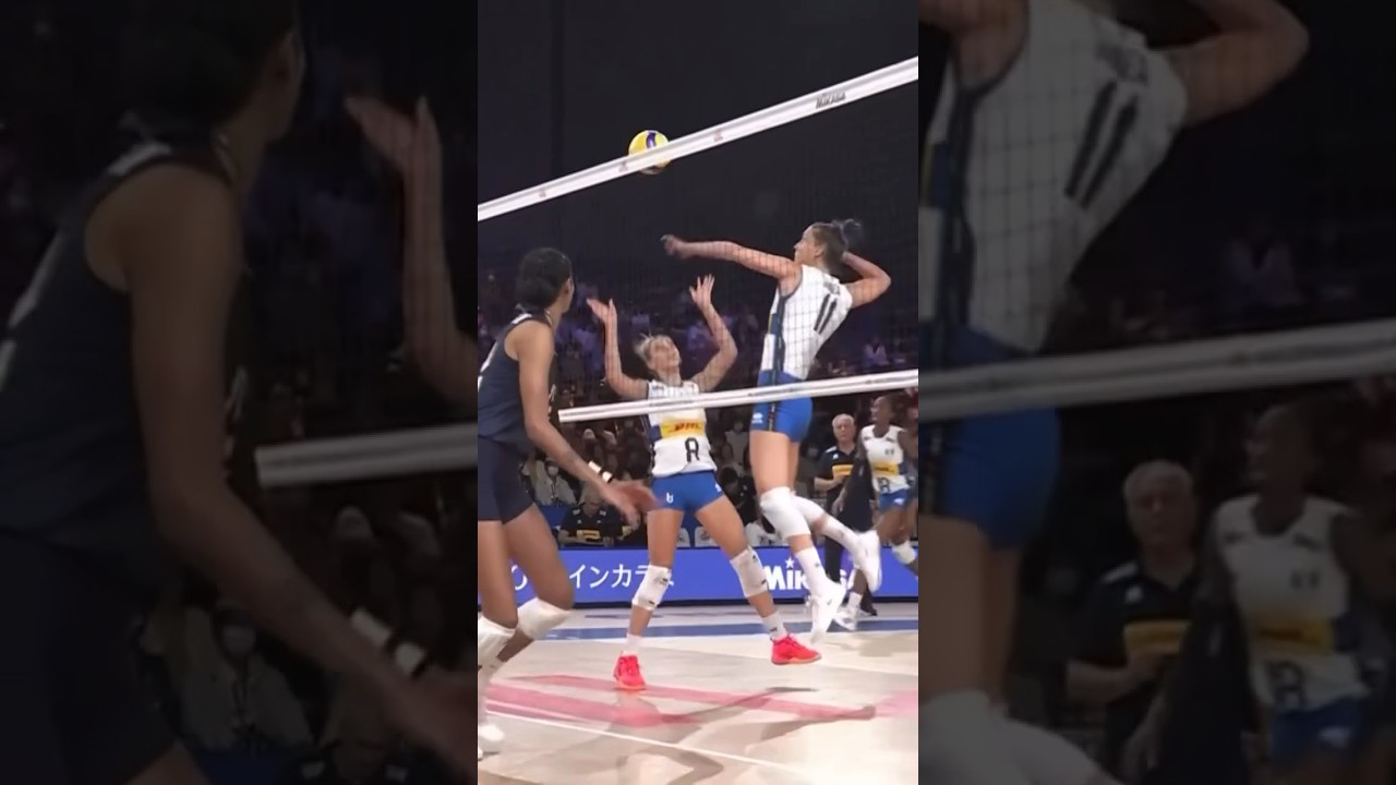 NOTHING GOES RIGHT? GO LEFT!!! Super #AnnaDanesi in VNL 😜💡 #volleyball #volei #volley #sports