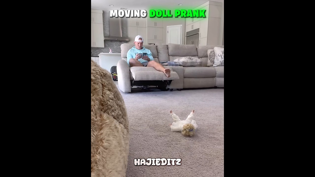 Moving Doll Prank #trollface #troll #shorts