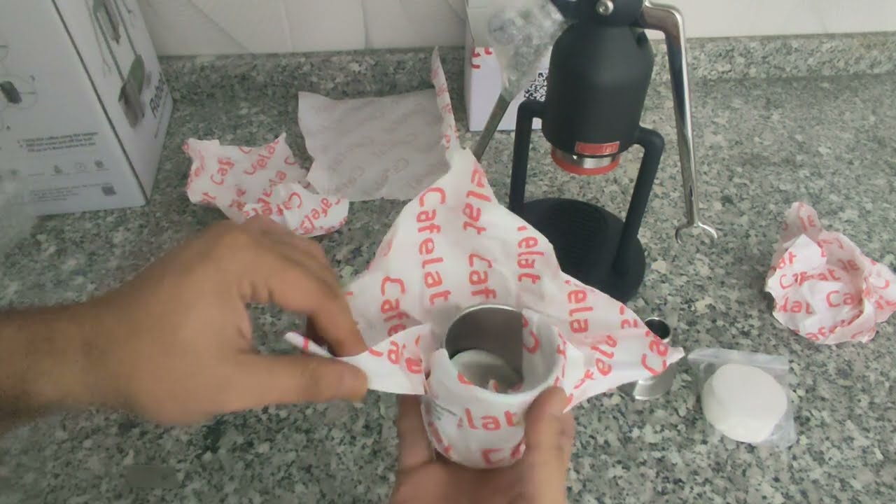 Cafelat Robot Unboxing