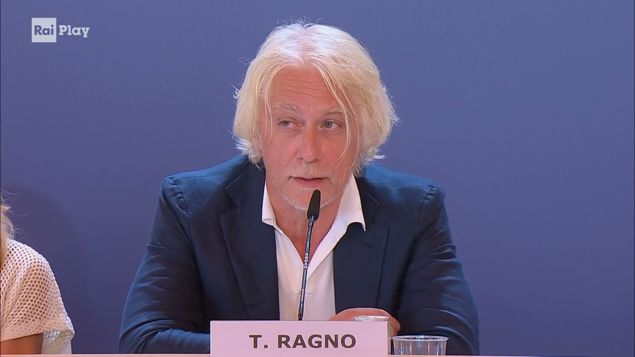 Tommaso Ragno sopraffatto da una forza possente