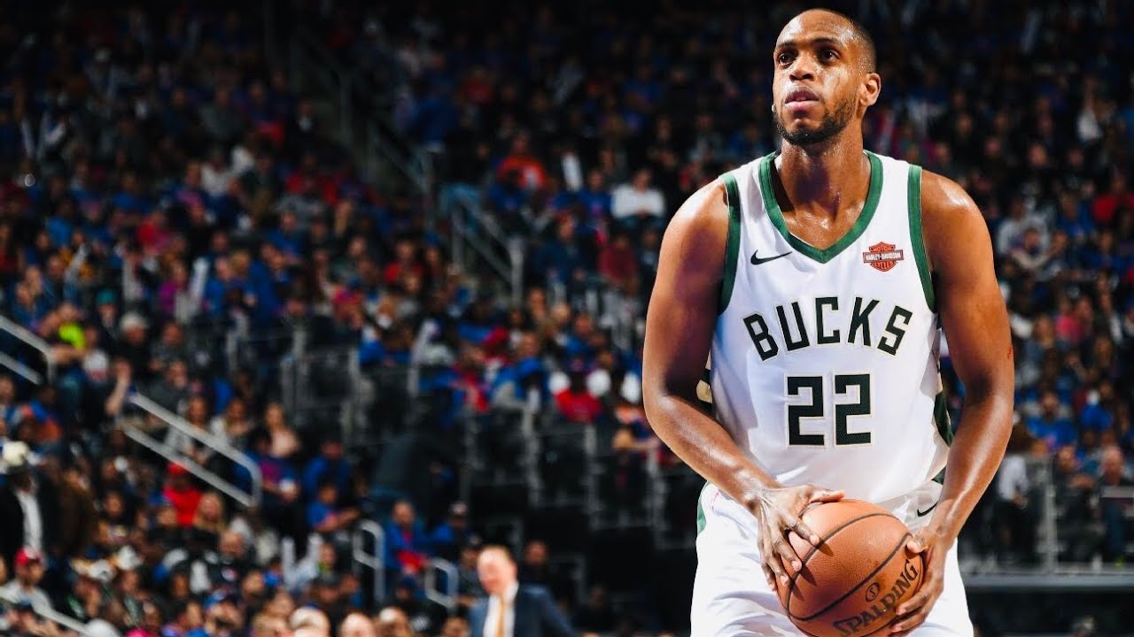 Khris Middleton Clutch Shot Compilation