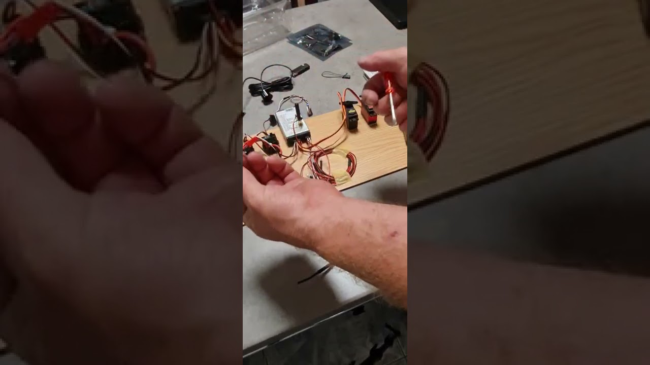 Installation  Autopilot  Video Nr 2. H.G.M.FISHING